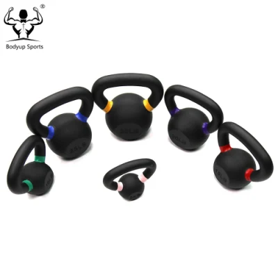 Kettlebell de hierro fundido negro con anillos de colores